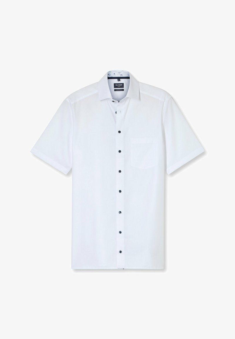 Camicia bianca a maniche corte realizzata in tessuto leggero, con chiusura a bottoni sul davanti, dotata di bottoni neri e taschino sul petto.