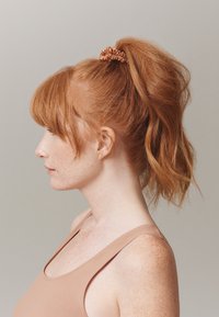 Thumbnail Image 5