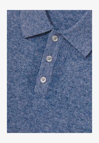 Unausgewählt, soft blue