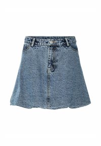 Jupon en denim bleu clair en forme de A avec un ourlet effiloché, doté d'une fermeture à boutons à l'avant, de passants de ceinture et de deux poches avant.