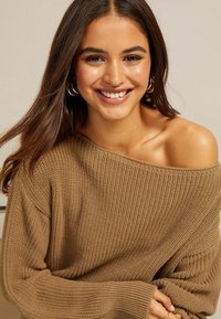 Friends Like These Strickpullover - camel