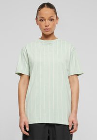 Karl Kani SMALL SIGNATURE OS  - Mar�škinėliai su spaudiniu - lightmint offwhite
