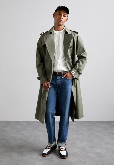 Bally Šineļveida mētelis - military green