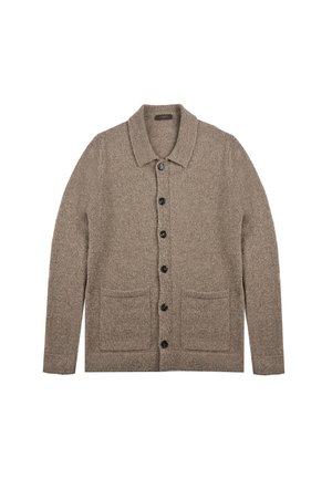 Cárdigan de lana beige con cuello de solapa, siete botones frontales, dos bolsillos frontales y tejido de punto texturizado.