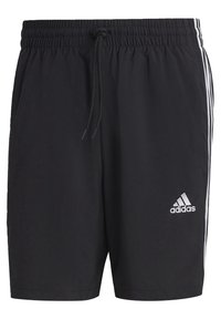 Schwarze Sportshorts mit elastischem Bund und Kordelzug. Mit drei weißen Streifen an den Seiten und einem gestickten Logo.