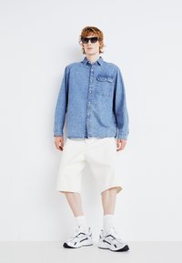 Jack & Jones JFWTOKYO - Sneakers low - bright white/black