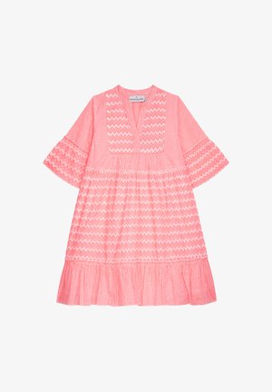 Rosa knielanges Kleid mit Zickzack- und Streifenmustern, V-Ausschnitt, ellbogenlangen Glockenärmeln und einem gerafften Saum.