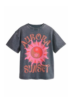 Next REGULAR FIT - GRAPHIC - Printtipaita - charcoal pink sun