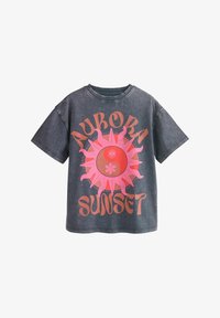 Unselected, charcoal pink sun