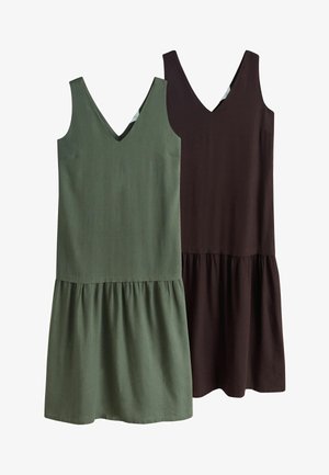 Deux robes sans manches à col en V avec jupes froncées, l'une en vert olive et l'autre en marron foncé, affichées côte à côte sur un fond blanc.