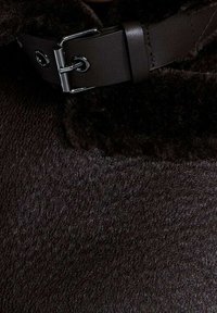 Stradivarius Giacca in similpelle - brown