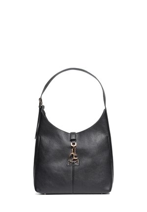 Borsa a spalla in pelle nera con finitura testurizzata, forma curva, tracolla regolabile e dettagli in metallica dorata sulla parte anteriore.