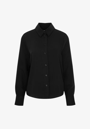 Sort langærmet skjorte lavet af glat stof med en klassisk krave og knaplukning foran med matchende knapper.