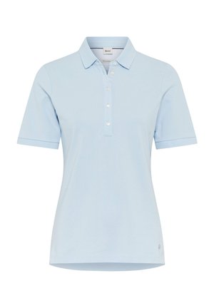 Jasnoniebieska koszulka polo wykonana z bawełny. Posiada zapinanie na guziki, krótkie rękawy z ściągaczami oraz subtelne logo na dolnym brzegu.