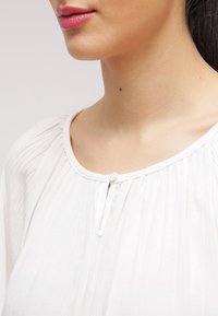 Kaffe Tunika - off-white