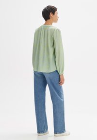 OPUS LANGARM FAISY DAYLIGHT - Camicetta - aloe green