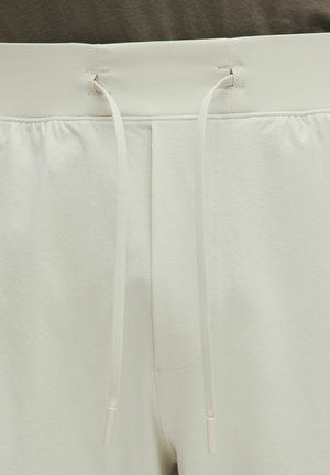 lululemon, ZEROED IN SLIM-FIT REGULAR - Pantalones deportivos - meadow haze-