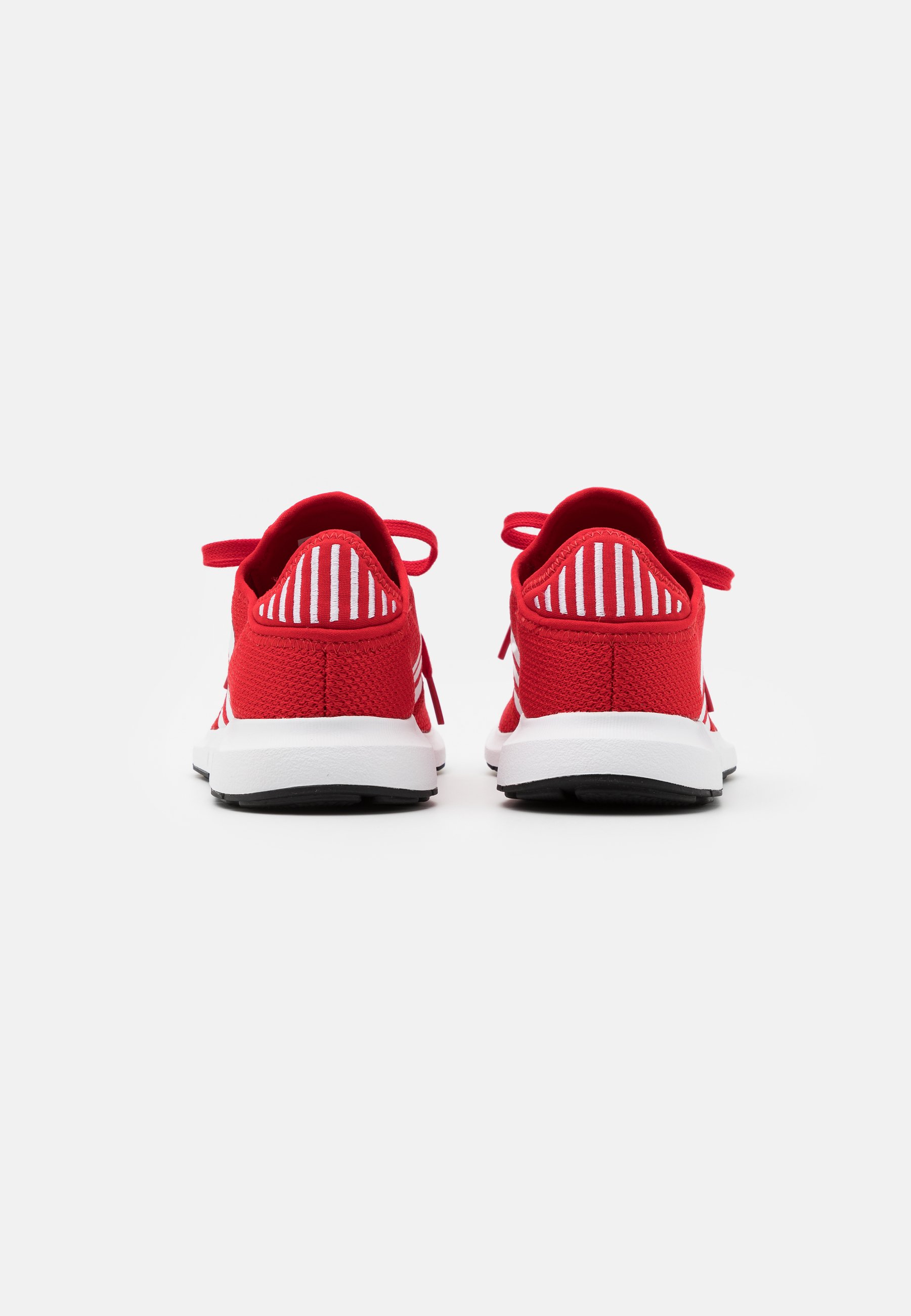 adidas Originals SWIFT RUN X UNISEX - Sneakers laag - scarlet/footwear  white/core black/Rood - Zalando.nl