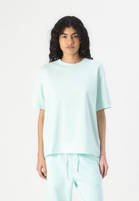 Jordan - ESSEN TEE CORE - Pamata T-krekls - igloo/white Miniatūras attēls 1