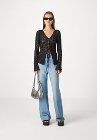 Gina Tricot - Bluzka