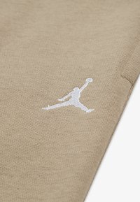 Jordan PANT UNISEX - Jogginghose - medium khaki