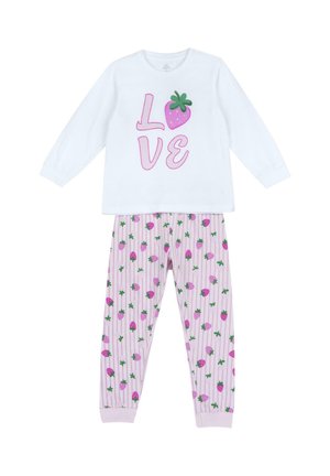 Biała bluzka z długim rękawem z napisem „LOVE” i różową truskawką zastępującą literę „O”, w zestawie z różowymi spodniami w paski ozdobionymi nadrukami różowych truskawek.