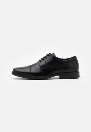 HOWARD CAP - Zapatos de vestir - black