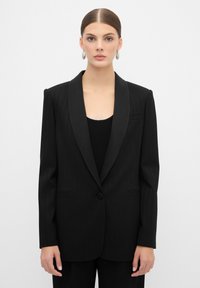 Blazer - Black
