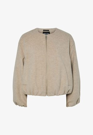 Beige uldblandet jakke med frontlynlås, lange ærmer, rund halsudskæring, to sidelommer og elastisk kant og cuffs.