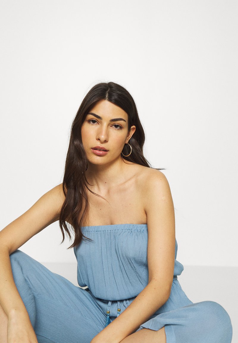 S Oliver Overall Culotte Jumpsuit Blau Zalando De