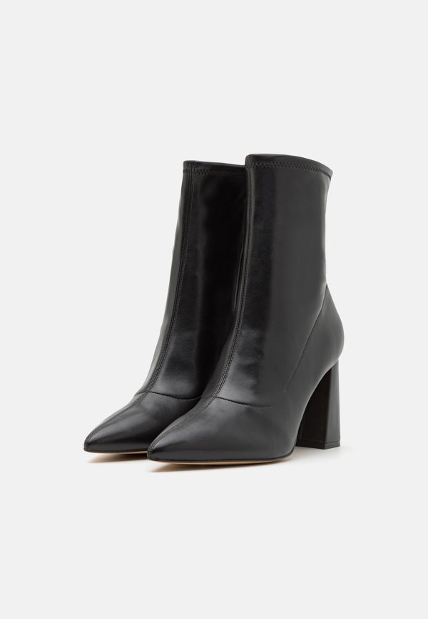 FIGTREE - High heeled ankle boots4