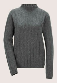 Grauer Strickpullover mit hohem Kragen, strukturiertem Zickzackmuster und gerippten Bündchen. Hergestellt aus einem weichen, warmen und leichten Stoff.