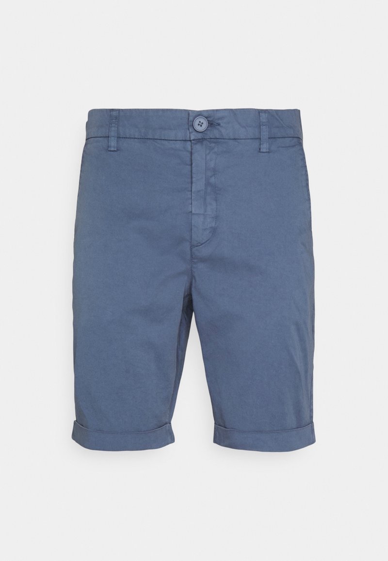 Shorts en coton bleu avec fermeture à bouton, devant plat, deux poches latérales et ourlets retroussés. Texture lisse, design ajusté, sans motifs.
