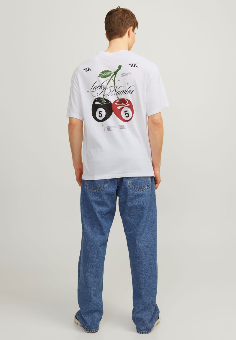 Jack & Jones - JORLUCKY TEE UNISEX - T-shirt print - bright white, Vergroten