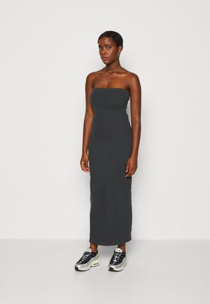 Weekday TANIA TUBE DRESS - Φόρεμα-πουλόβερ - off black