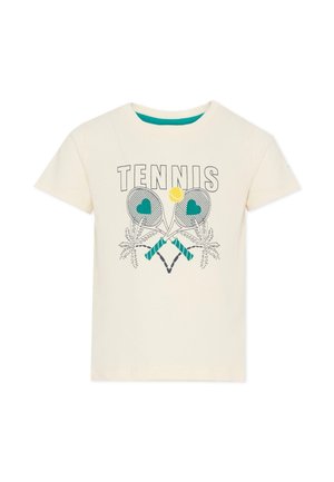 Roomkleurig T-shirt met korte mouwen met gekruiste tennisrackets met teal gekleurde hartvormen, een gele tennisbal erboven en de tekst "TENNIS" bovenaan.