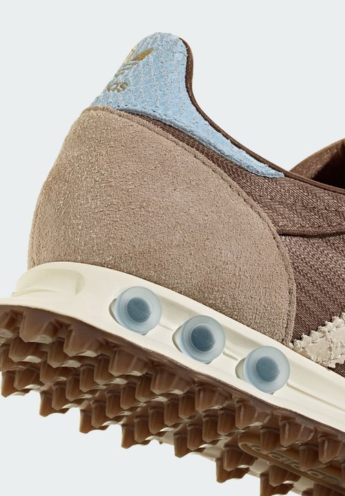 adidas LA TRAINER OG - Trainers - chalky brown cream white clear sky — photo 7