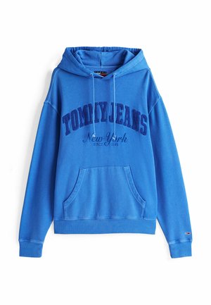 Felpa blu realizzata in cotone. Presenta una tasca frontale, cappuccio con cordini e il logo ricamato "TOMMY JEANS New York" in blu scuro.