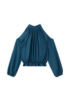 Blusa de manga larga color azul verdoso con recortes en los hombros, cuello alto fruncido, cintura elástica y sutiles rayas verticales sobre fondo blanco.