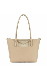 Beige tote bag med dobbelthåndtag, der har en tekstureret, metallisk accentlomme. Glat stof, lynlåslukning og subtile syninger.