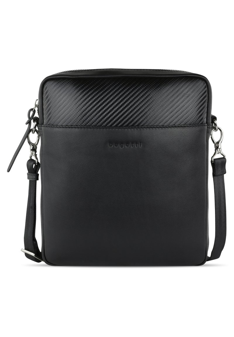 Borsa a tracolla in pelle nera con texture in fibra di carbonio sulla parte superiore, chiusura con zip e tracolla regolabile. Presenta un logo discreto sul davanti.