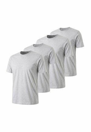 Vier schlichte hellgraue T-Shirts mit kurzen Ärmeln und Rundhalsausschnitt, in einer versetzten Reihe auf weißem Hintergrund angeordnet.