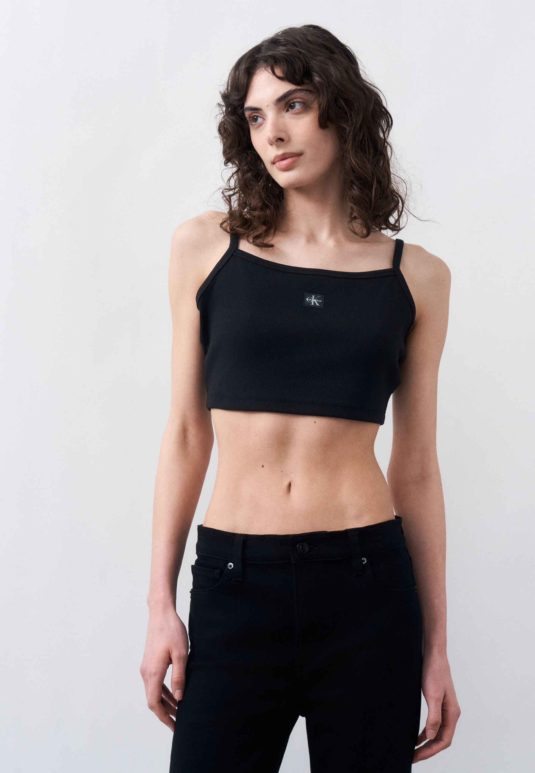 Crop top | Vezi toate modelele pe ZALANDO