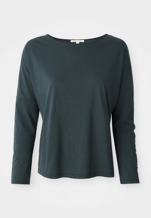 Mørk teal langermet avslappet skjorte med båtutringning på hvit bakgrunn, størrelse liten, myk lettvektig stoff.