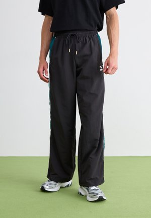 Puma PLAY PARIS TRACK PANTS - Træningsbukser - black