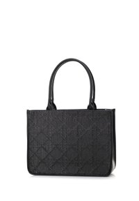 Borsa tote nera strutturata con doppi manici arrotondati, forma rettangolare e sottile motivo a diamante su sfondo bianco.