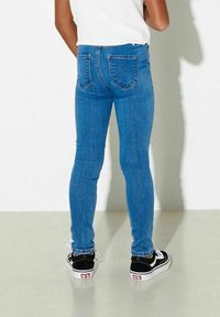ONLY GIRLS Vaqueros pitillo - medium blue denim