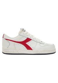 Diadora