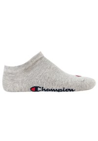 Graue Knöchel-Socke aus einem Baumwollgemisch, mit einem tiefen Schnitt, verstärkter Spitze und gesticktem "Champion"-Logo in Marineblau und Rot.