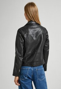Pepe Jeans Odinis švarkas - black